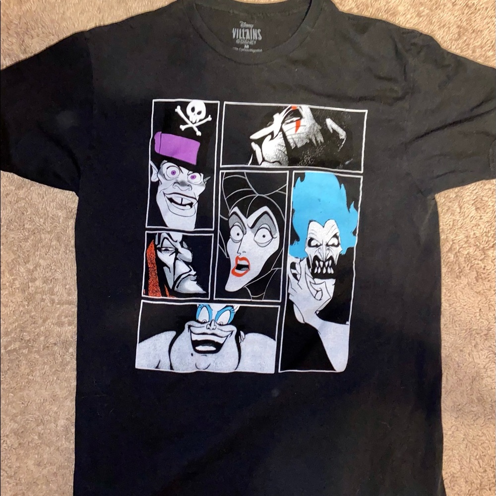 NEVER BEEN WORN! Disney Villains Tee